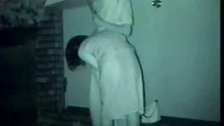 त्यो एक अद्भुत मुखमैथुन दिन्छ.
