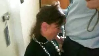 पर्यटक पाल मा गडबड.