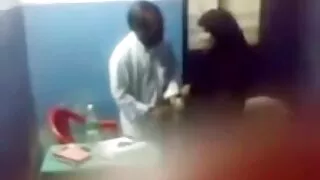 कोमल सेक्स र पेट मा मोटी सह.