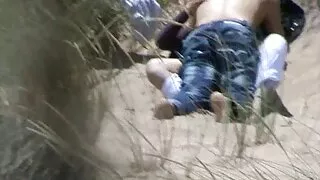 गोरा आबनूस कालो कुखुरा बेकारी.