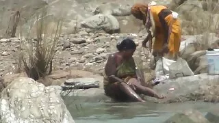 सान्टा उपहार लागि विनिमय मा एक झटका लागि सोध्छन्.