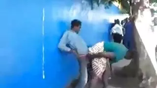 म मुख मा एक वेश्या गडबड.
