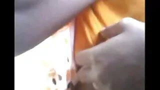 पुसी चाट गोरा मा पूल तालिका.