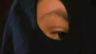 त्यो नियमित सेक्स छ, त्यसैले त्यो त जवान देखिन्छ.